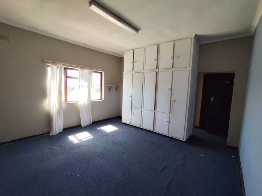 50 Bedroom Property for Sale in Lansdowne Western Cape